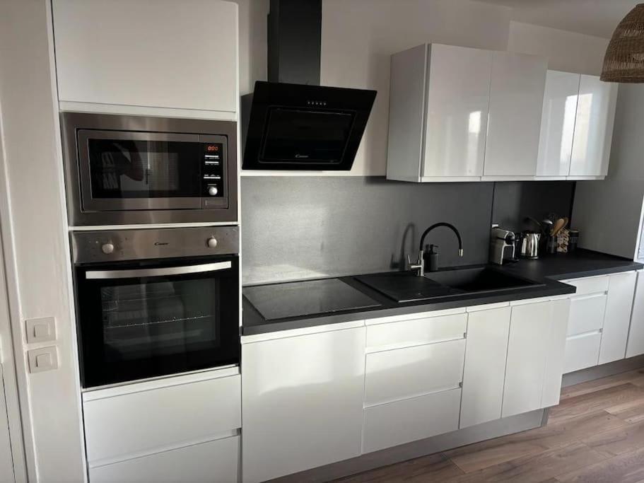 Appartement Cosy Au Coeur De La Ville โอริแยค ภายนอก รูปภาพ